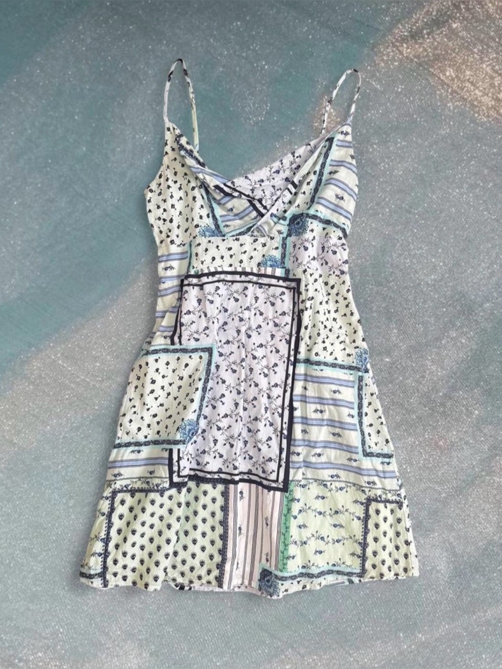 Loft Patchwork Mini Dress Twisted Bust Keyhole Cottage Blue Coastal Floral